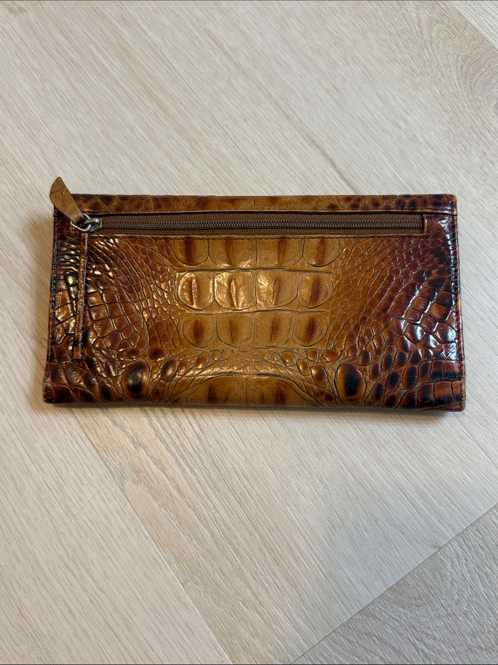 Brahmin Vintage Brown Crocodile Embossed Wallet - Picture 2 of 5